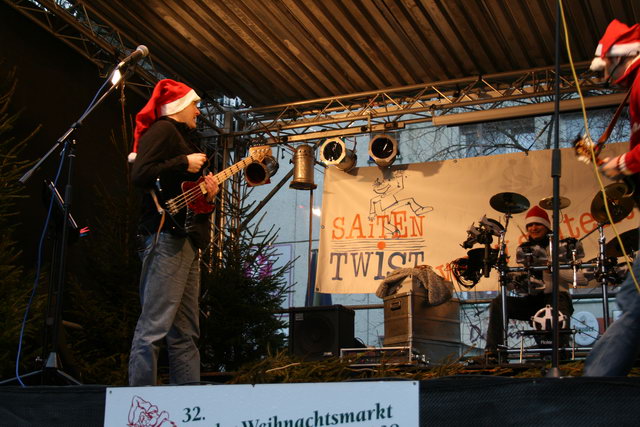 gal/2008/2008 Saitentwist Steeler Weihnachtsmarkt 03.12/2008 Saitentwist Steeler Weihnachtsmarkt 03.12. 001.jpg